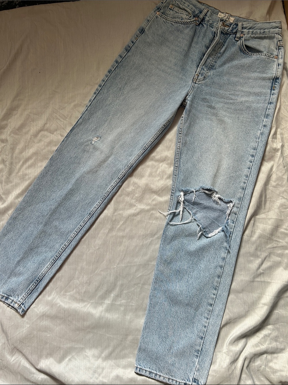We The Free distressed, high-rise jeans